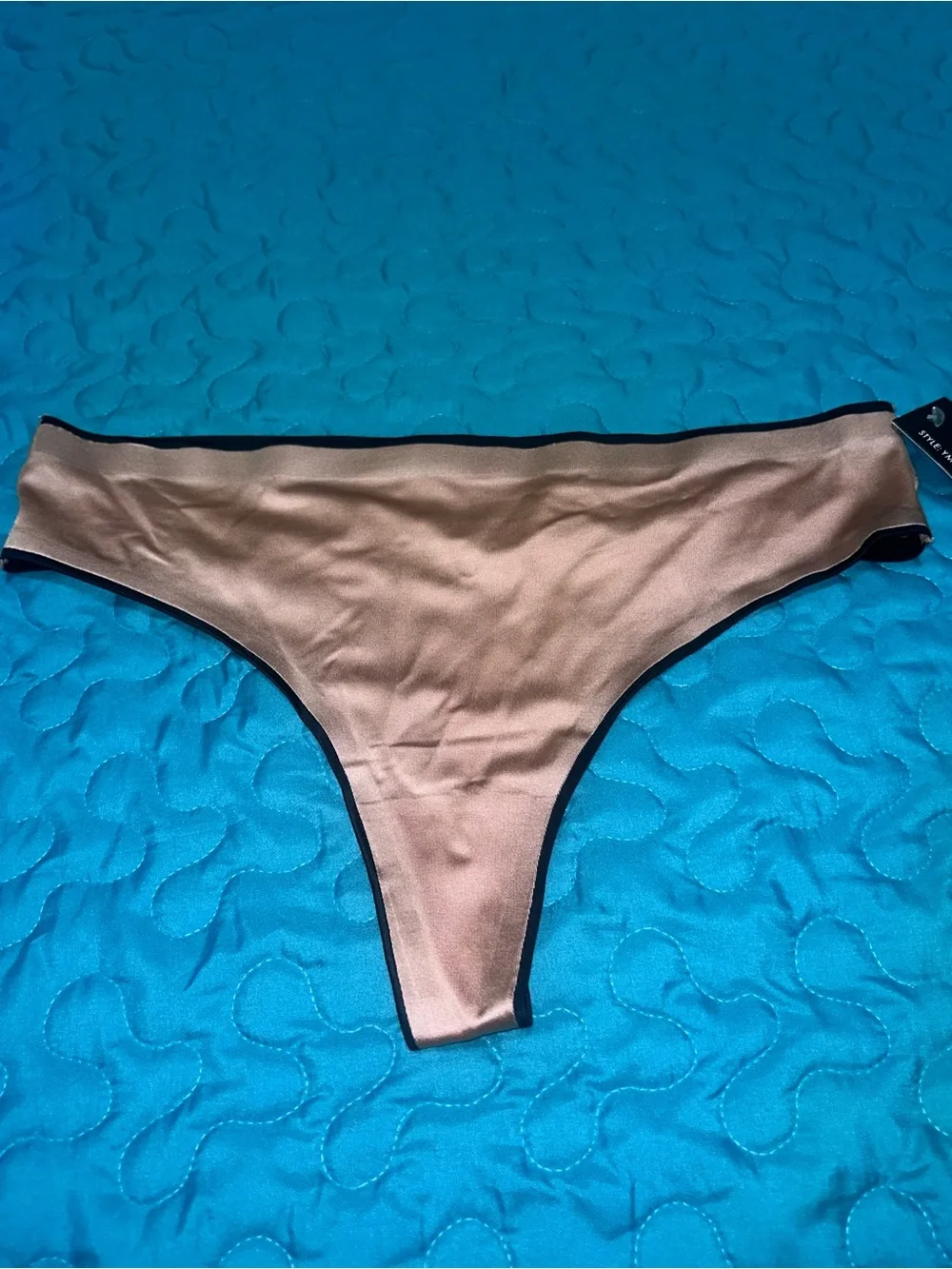 Lot of 6 Thong and Cheeky Panties NWT!!!!
